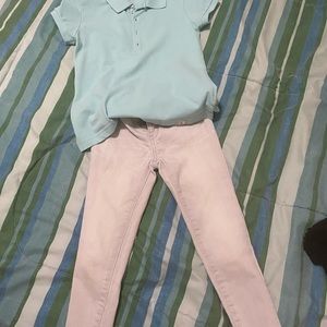 Little girls Old Navy skinny jeans and button up top